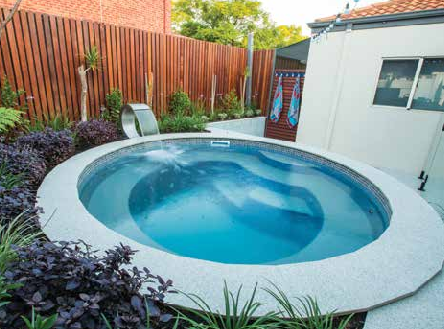Round Plunge Pool
